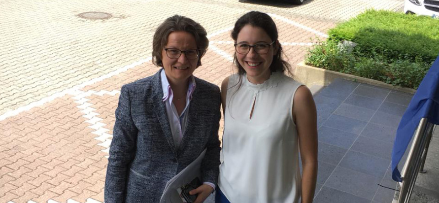 Die f�r St�dtebauf�rderung zust�ndige Ministerin Ina Scharrenbach (CDU) und Romina Plonsker
